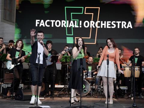 Festivalové zahrady Litomyšl Factorial! Orchestra