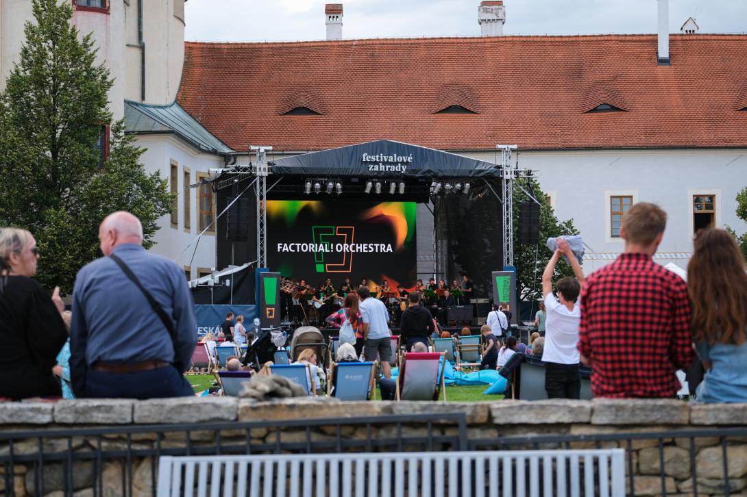 Festivalové zahrady Litomyšl Factorial! Orchestra